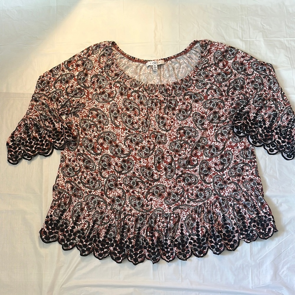Fever Women’s Paisley Floral Boho Print with Embroidered Eyelet detail Size XL